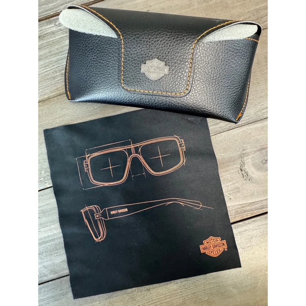 NEW‎ Harley-Davidson Semi-Hard Eyeglasses Case With Microfiber Cleaning Cloth